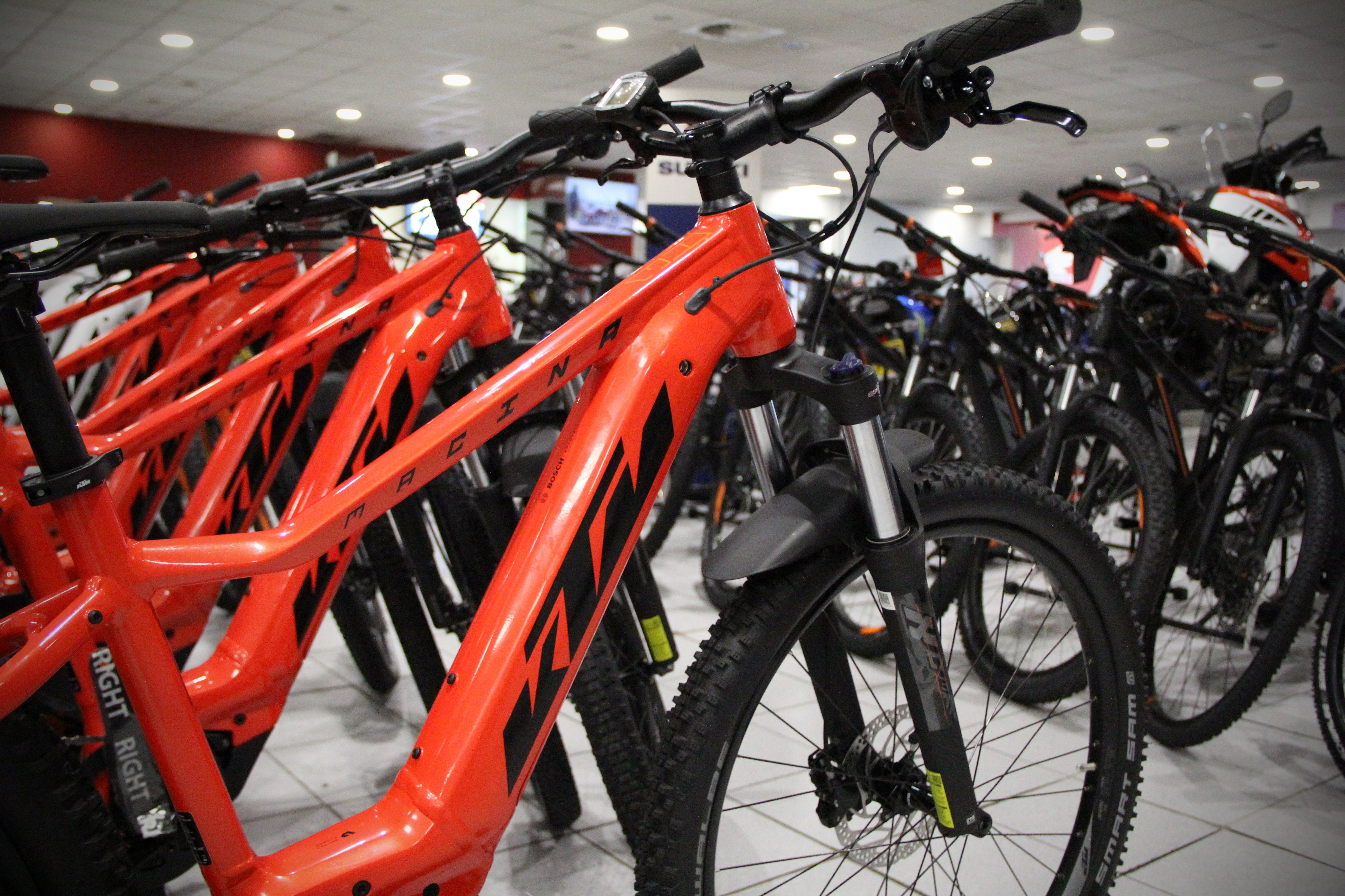 Ktm showroom online bike